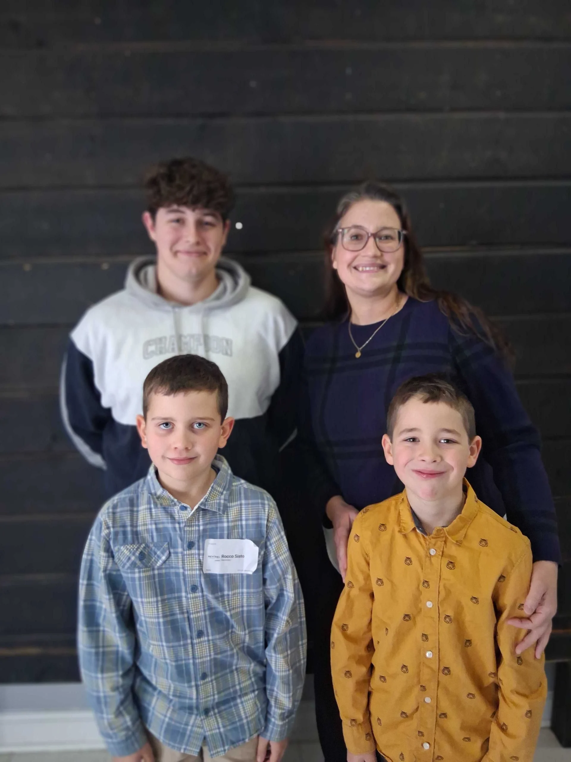 2025 Holiday Card_Amber Sisto