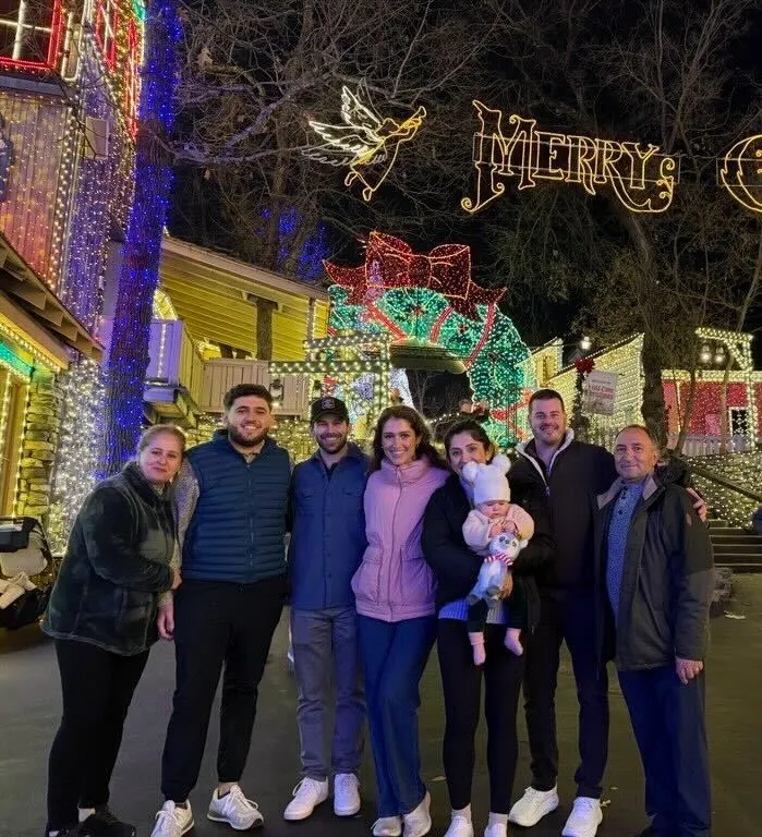 2025 TRPG Holiday Card_Peter Pellumbi